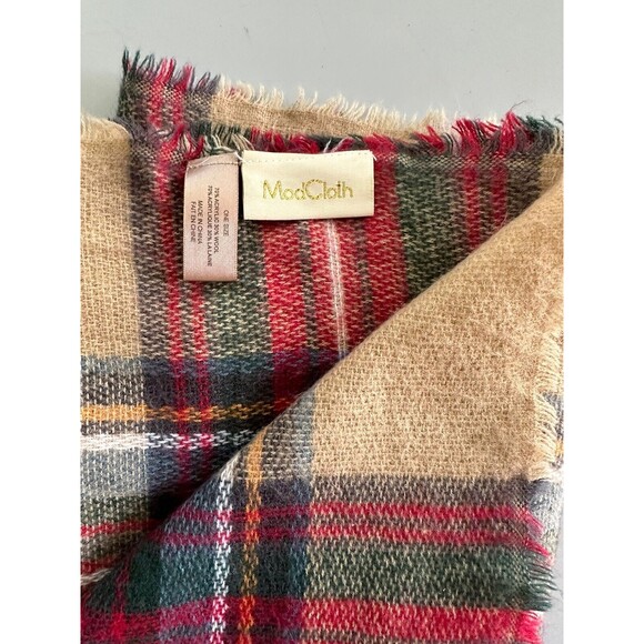 MODCLOTH Oversized Soft Plaid Blanket Scarf Wrap 81 x 39 Inches - Picture 3 of 5